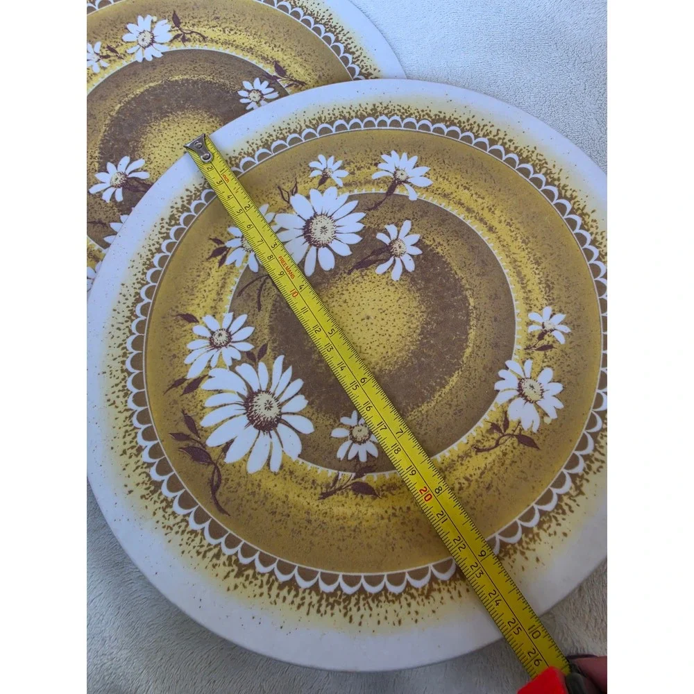 Vintage National Home Products Artisan Ware Melamine Daisy Plates Set of 4